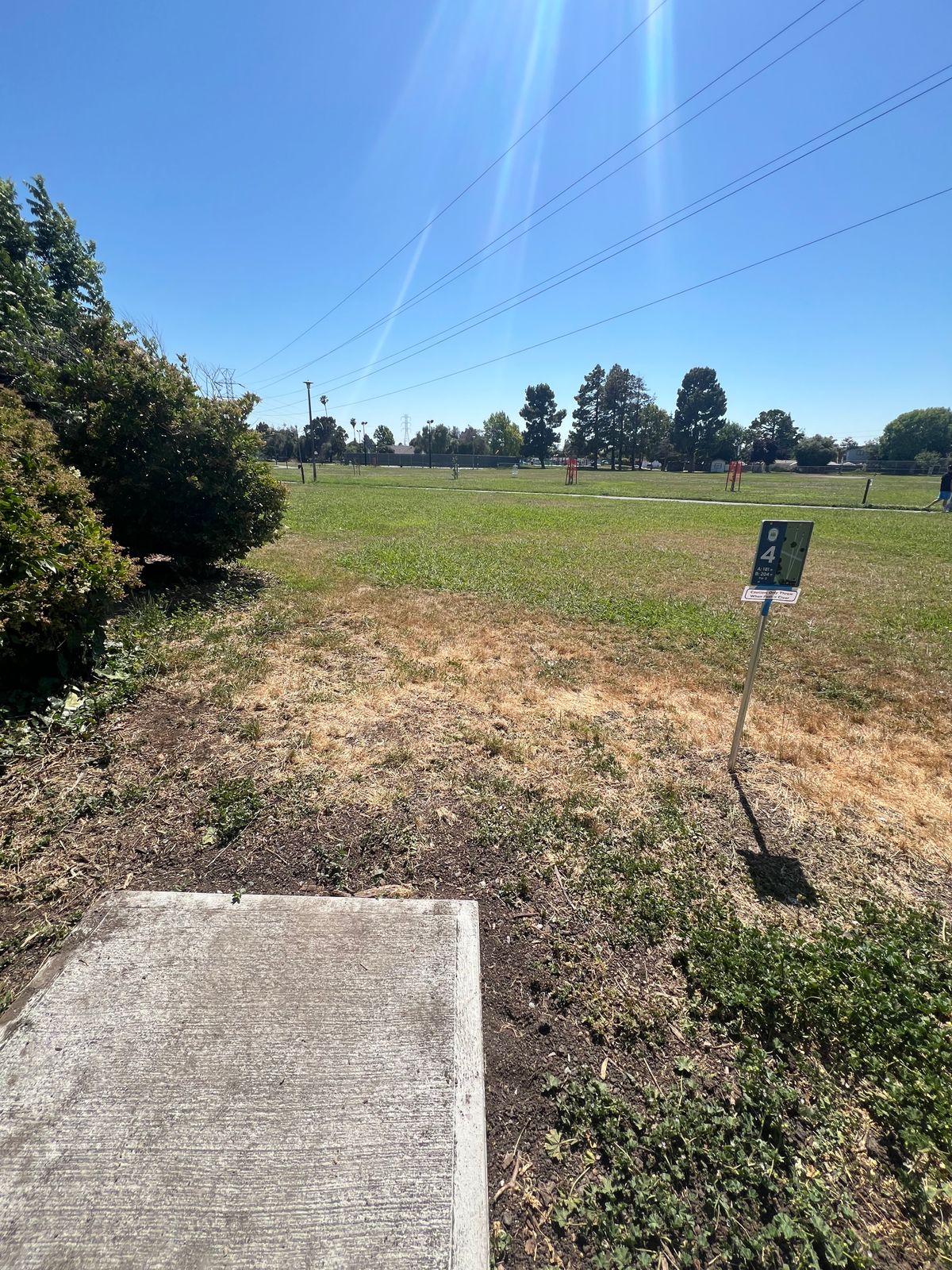 Hole 4 Tee