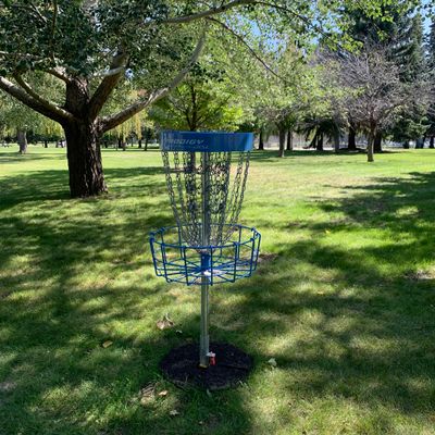 Hole 3 basket
