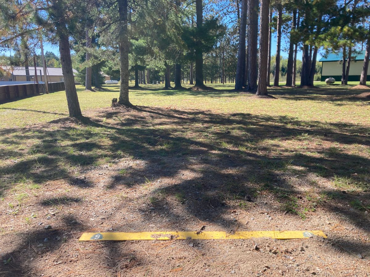 Hole 9 tee marker.