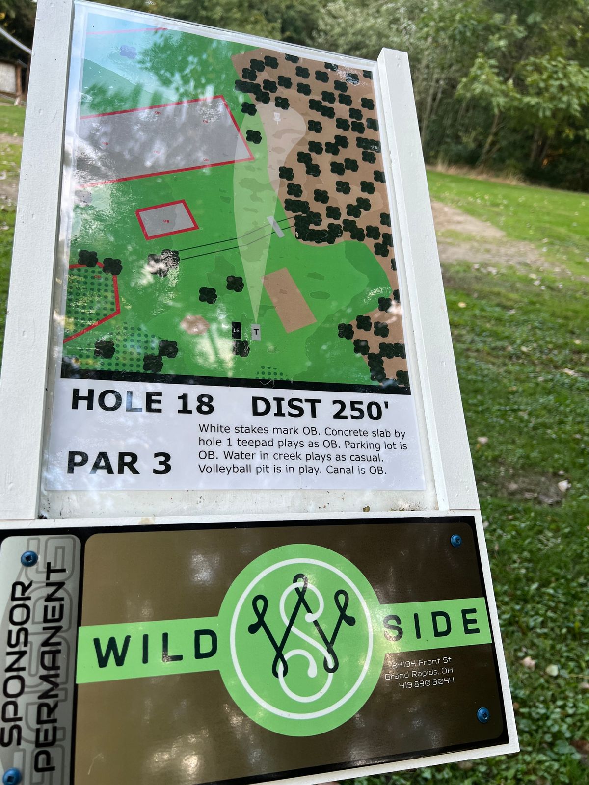 Hole 18 tee sign