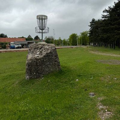 Hole 9