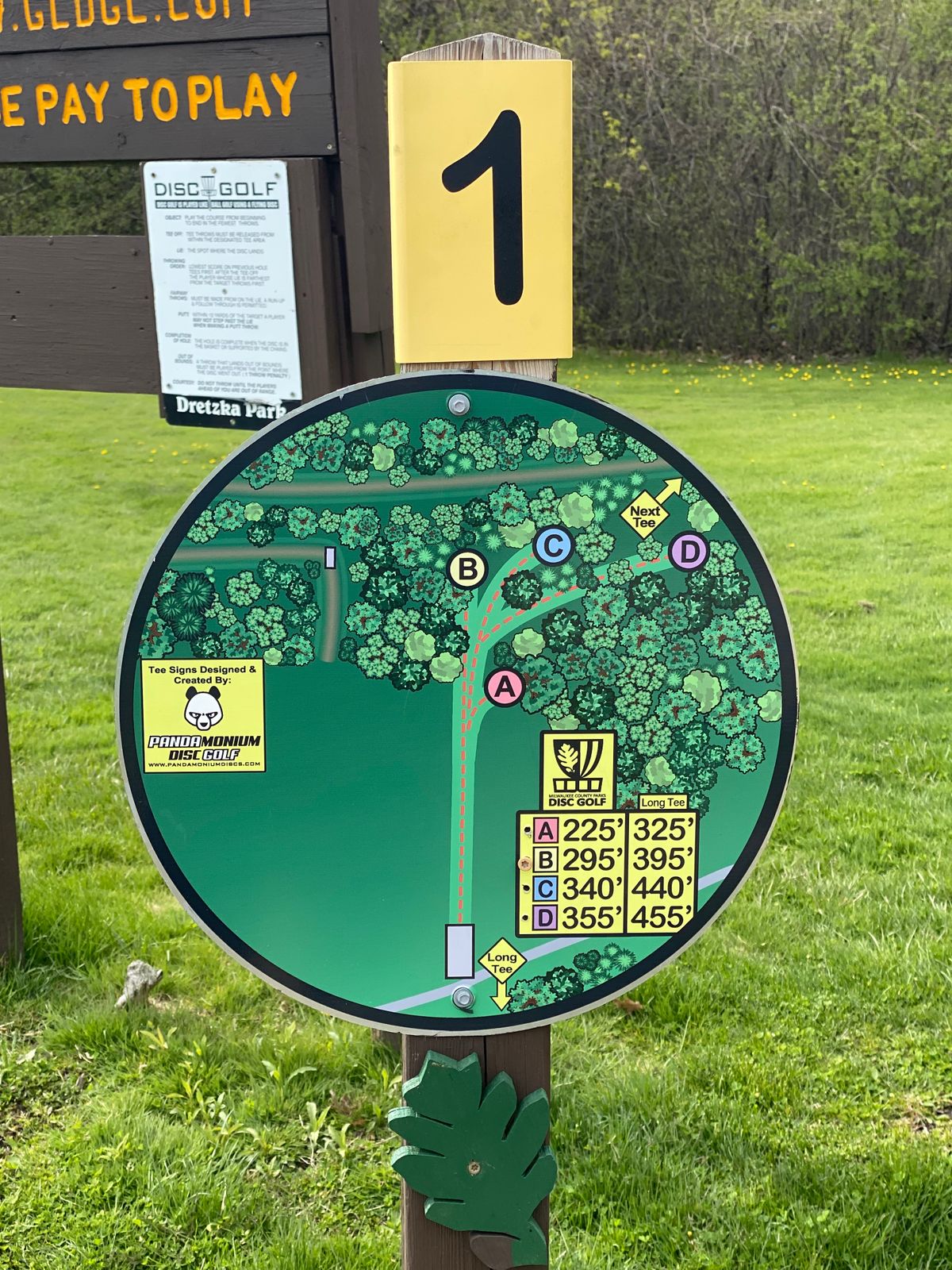 Hole 1 sign
