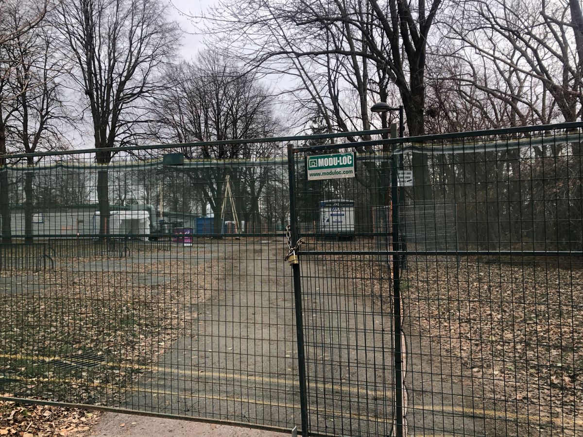 Construction at the start of the course. Practice basket and teepads #1 are restricted.


Note from the admin: This situation is temporary. Thanks for your patience.