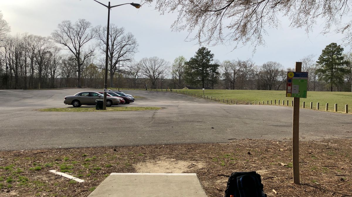 Hole 4 White Tee Winter