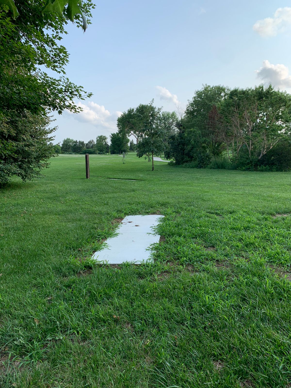 Hole 2 short pad
