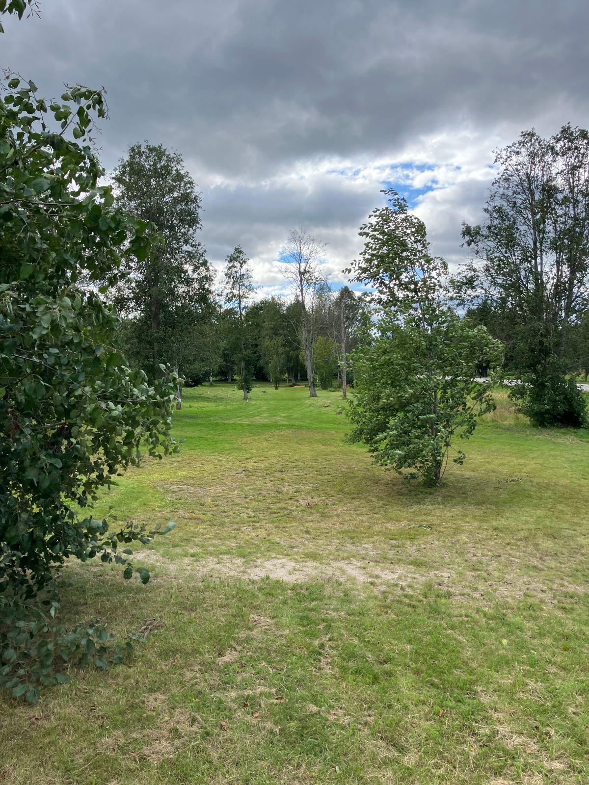 Hål 18, Fairway mot Gul Tee