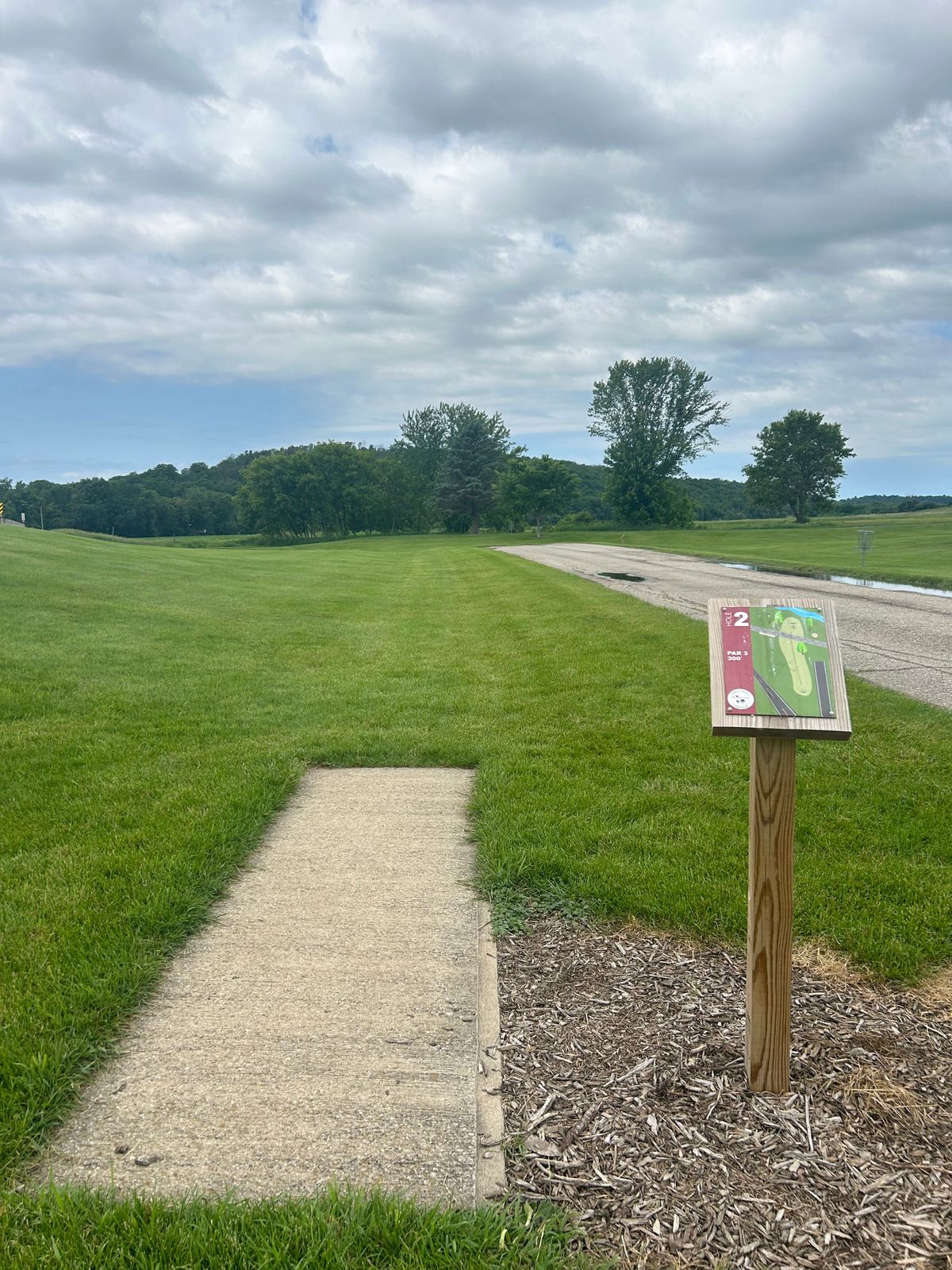 Hole 2 teepad
