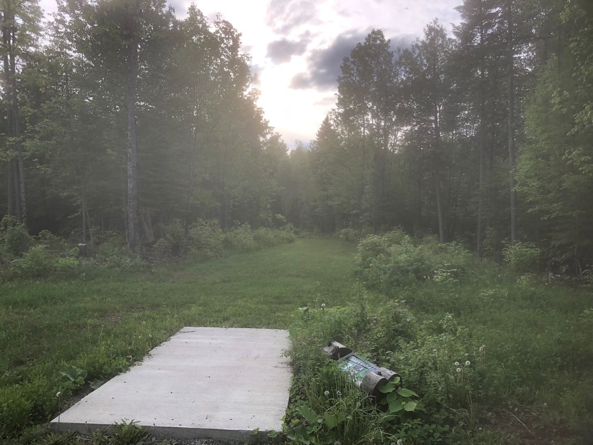 Tee pad 13