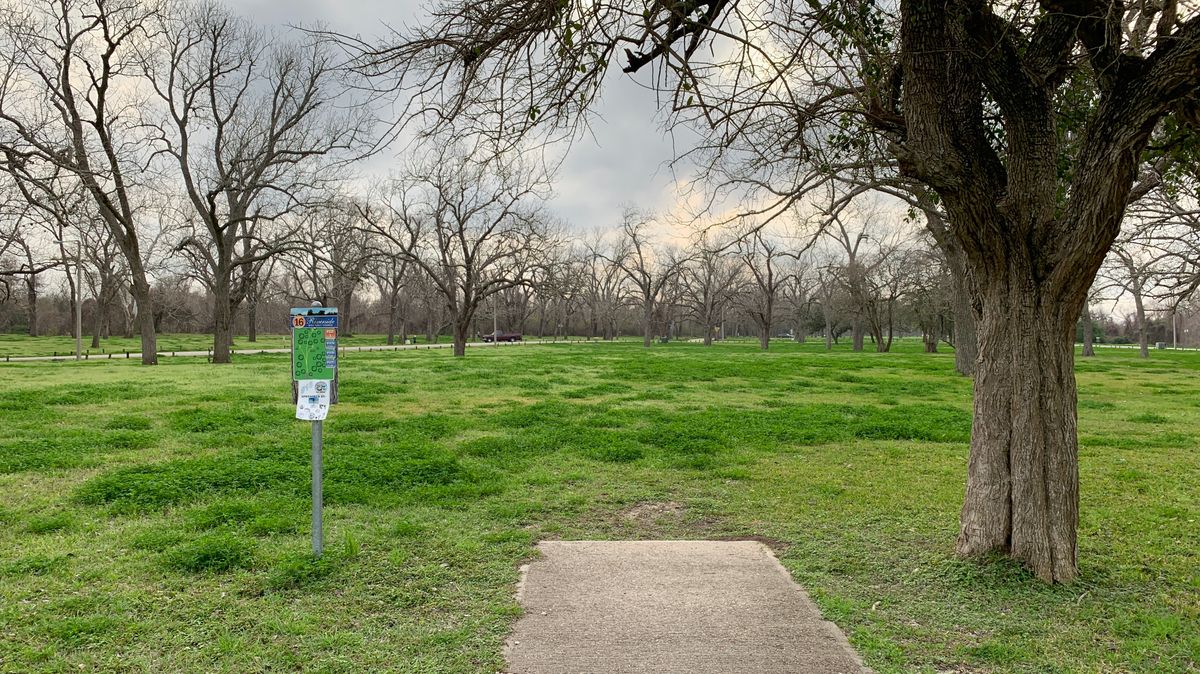 Hole 16