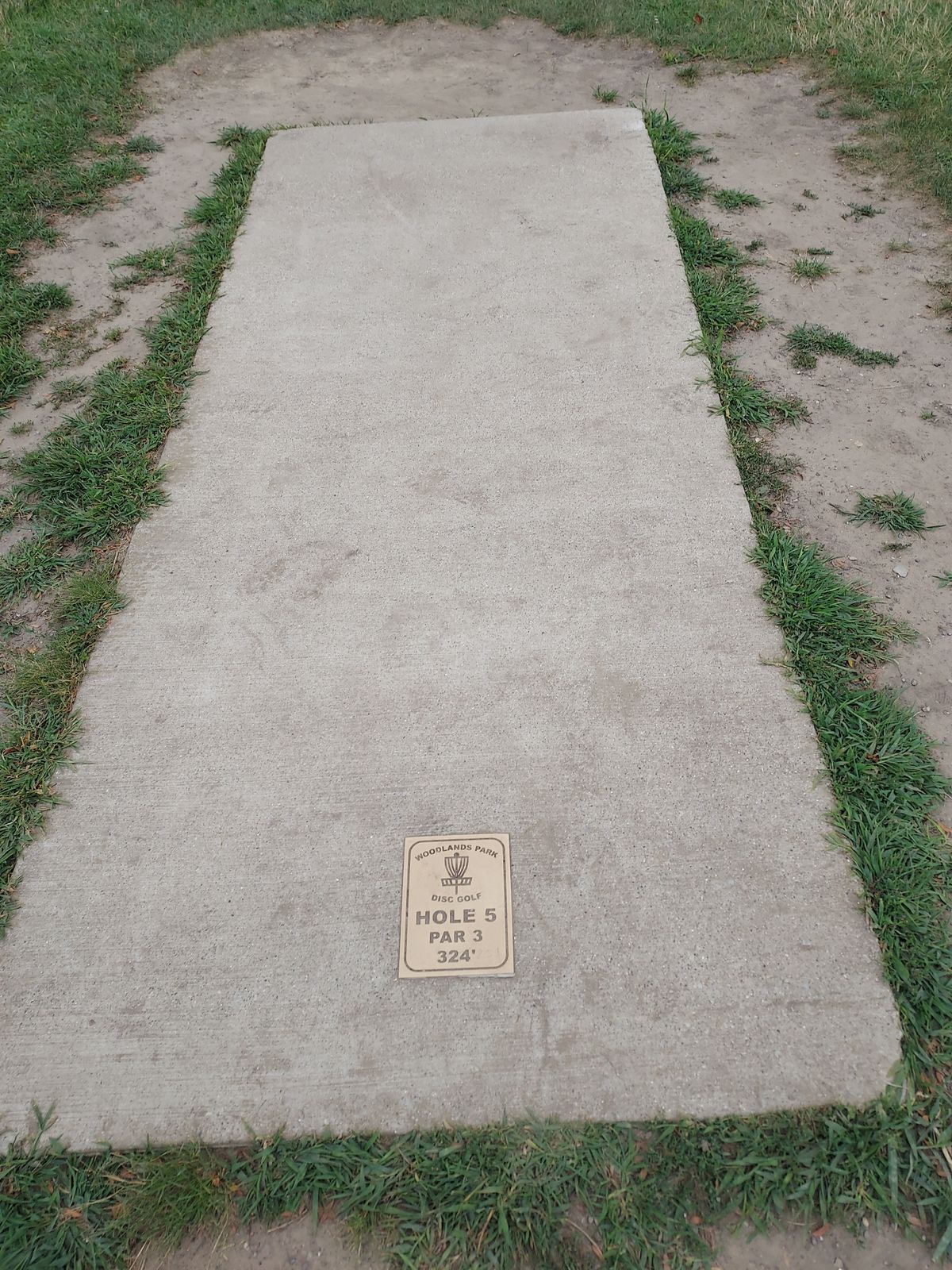 Hole 5 tee