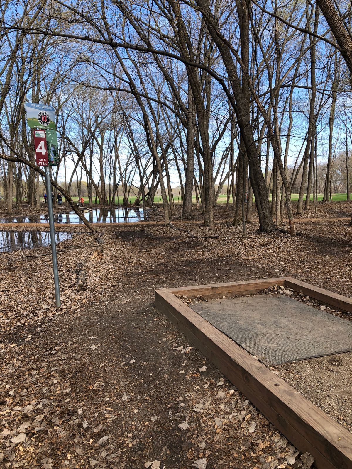 Hole 4 (Spring)