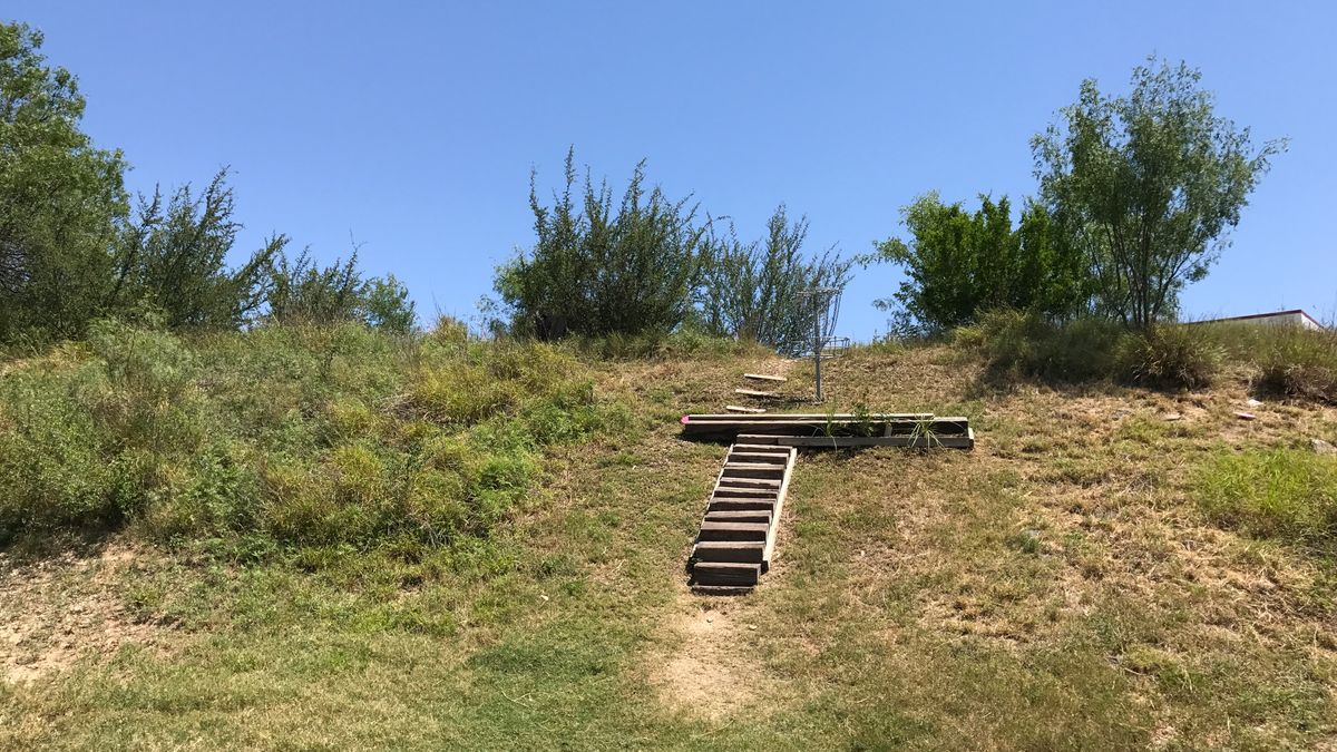 Hole 10