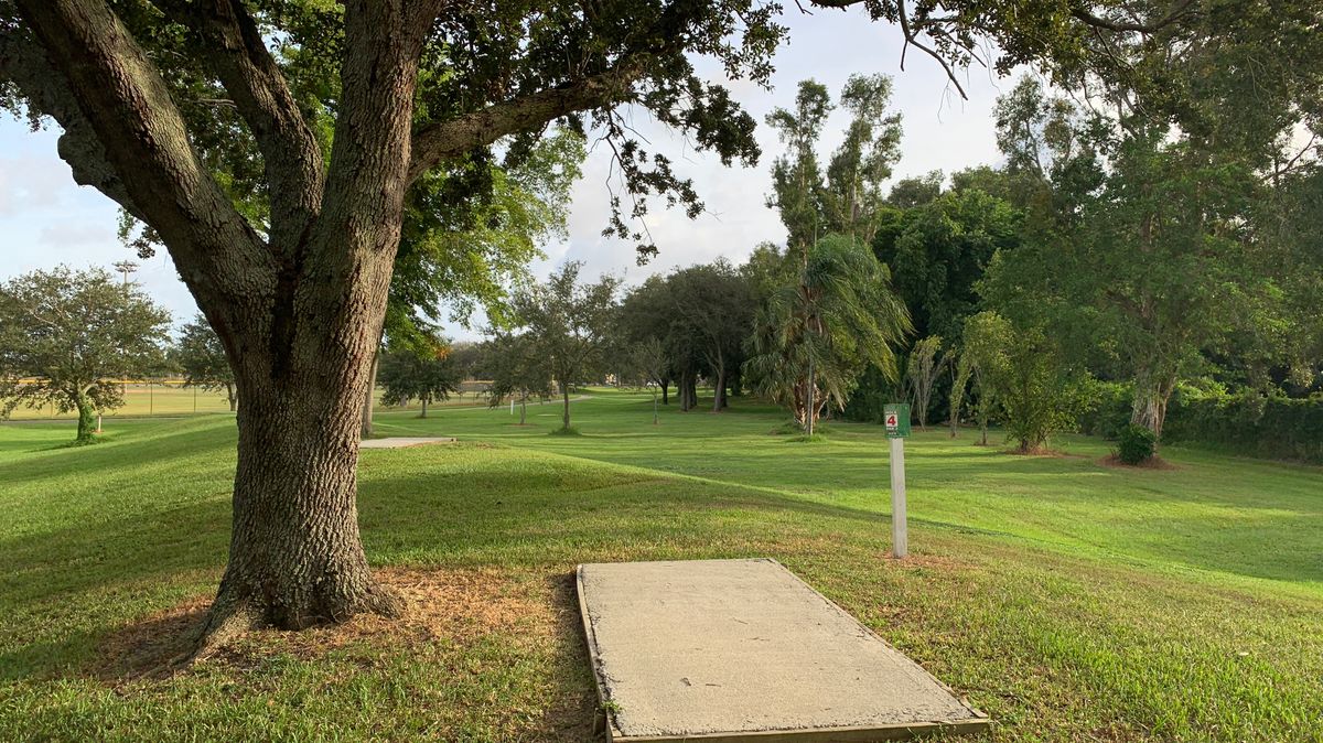 Hole 4
