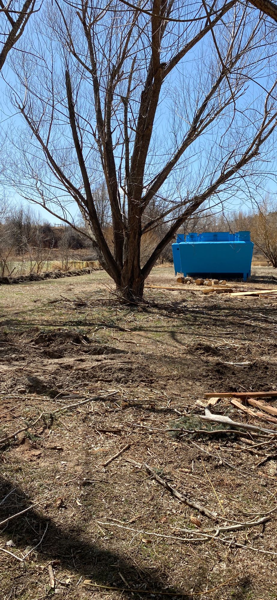 Hole 5 main 9/ Hole 8 winter 12