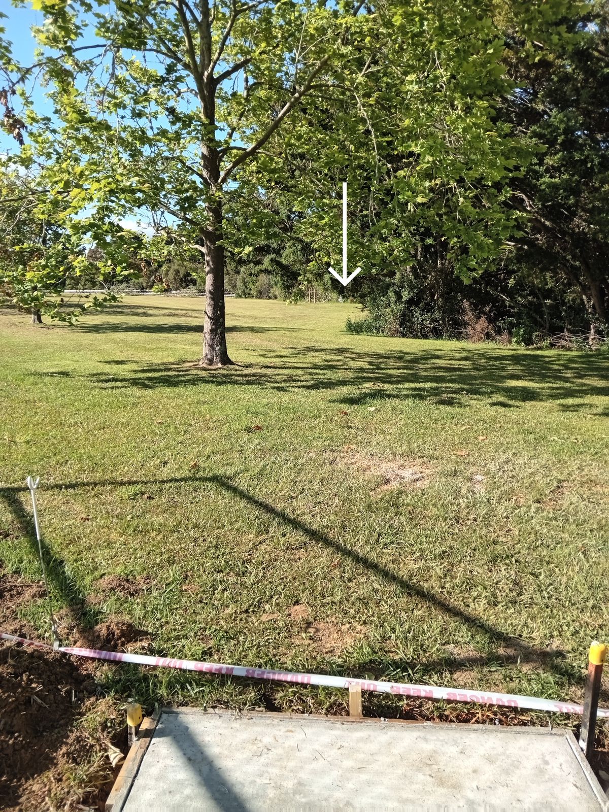 Hole 5, very low ceiling