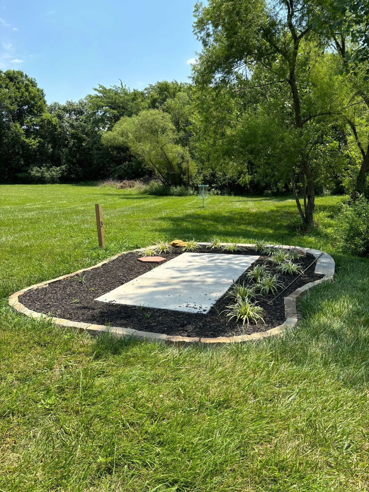 Long Tee Pad #3 dog leg left to mandatory barn.