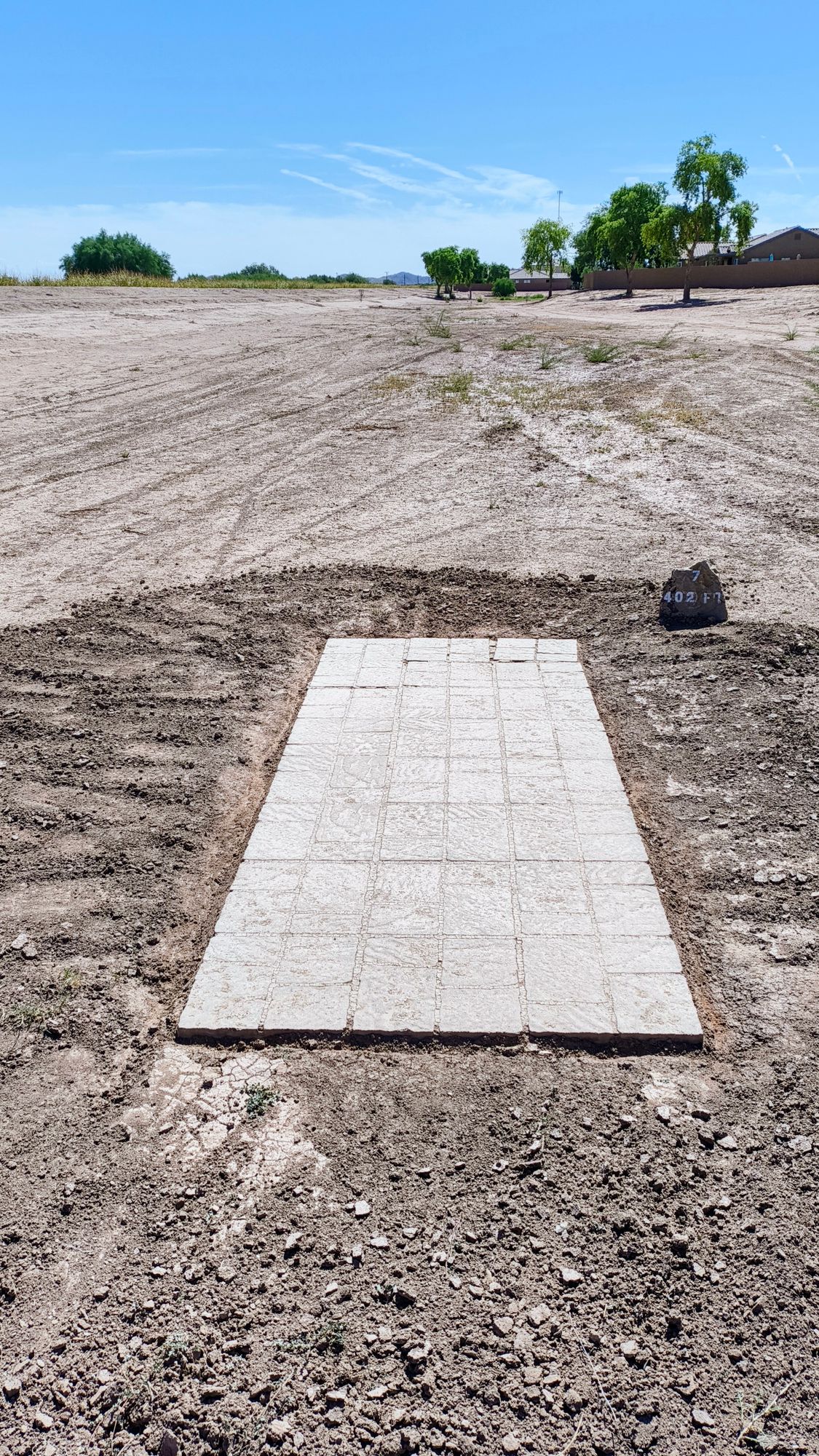 Hole 7 clean tee pad.