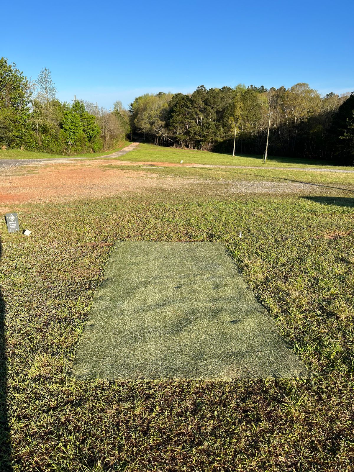 Hole 1 long pad