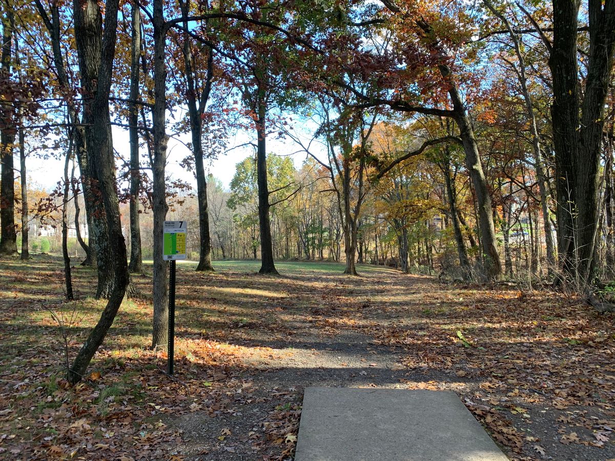 Hole 7 White tee