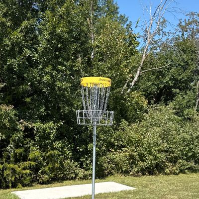 Hole 8
6’ basket