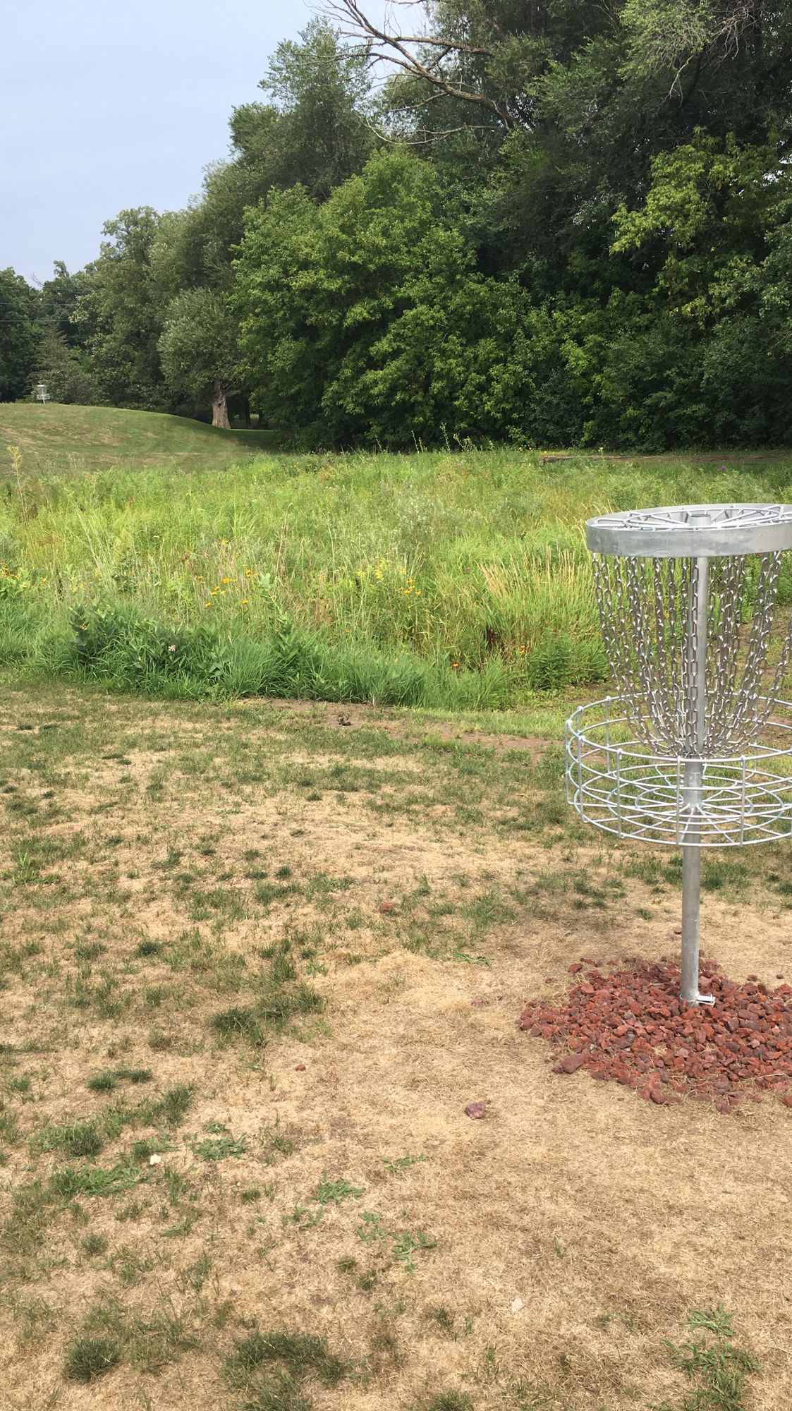Hole 1 baaket