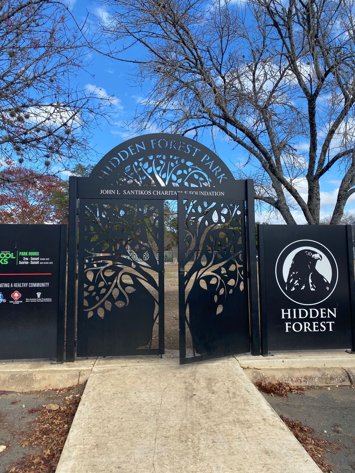 Enter thru this gate first then head right once in the park you will find another gate that is open.