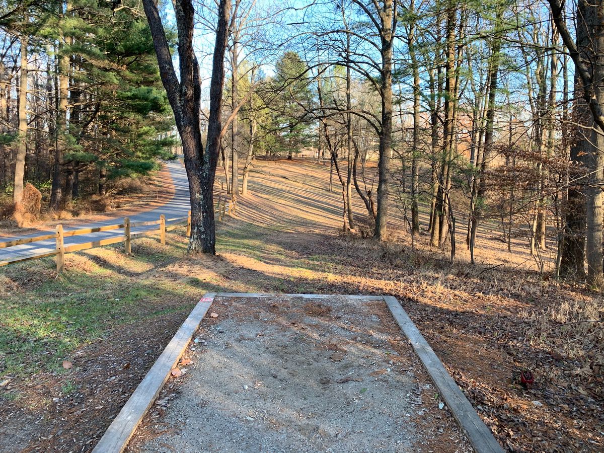 Hole 10 (short tee)