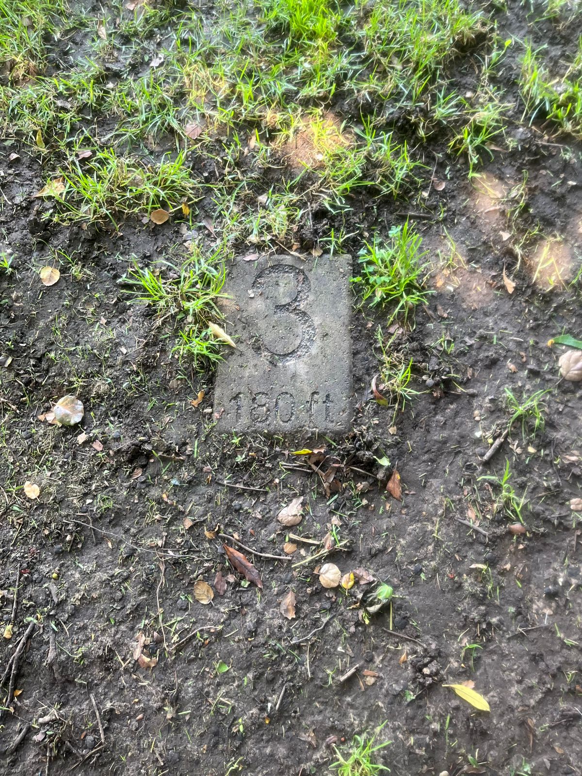 Hole 3 tee marker