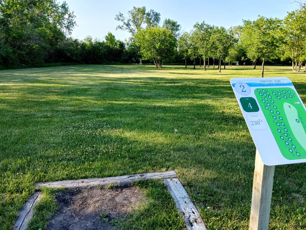 Hole 2 Tee