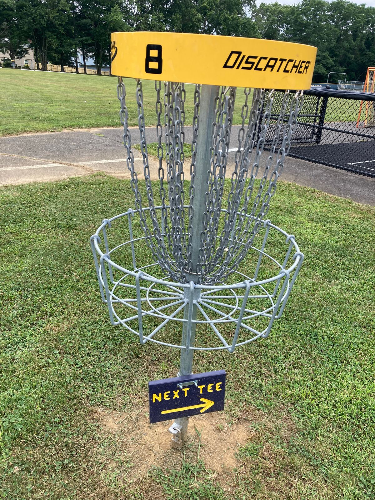 DisCatcher baskets with accurate “next tee” markers