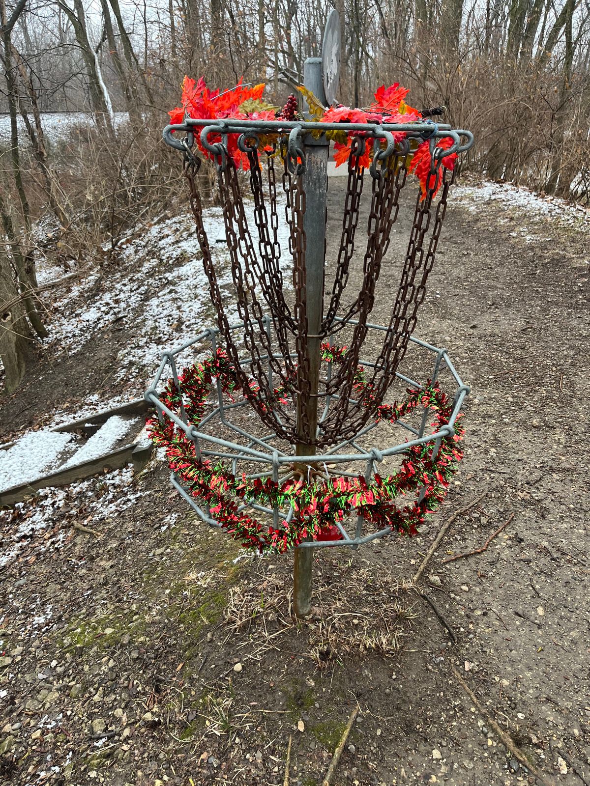 decorated baskets for the holidays!