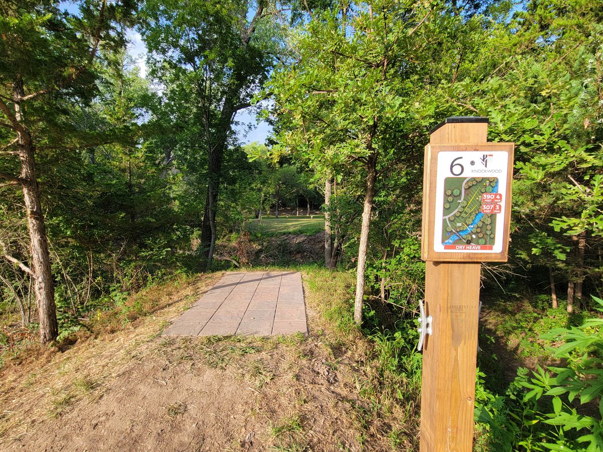 Hole 6: Dry Heave tee pad