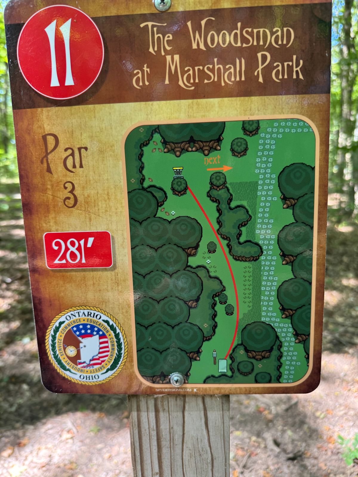 The tee pad on the whole is not lined up properly on U-disc.