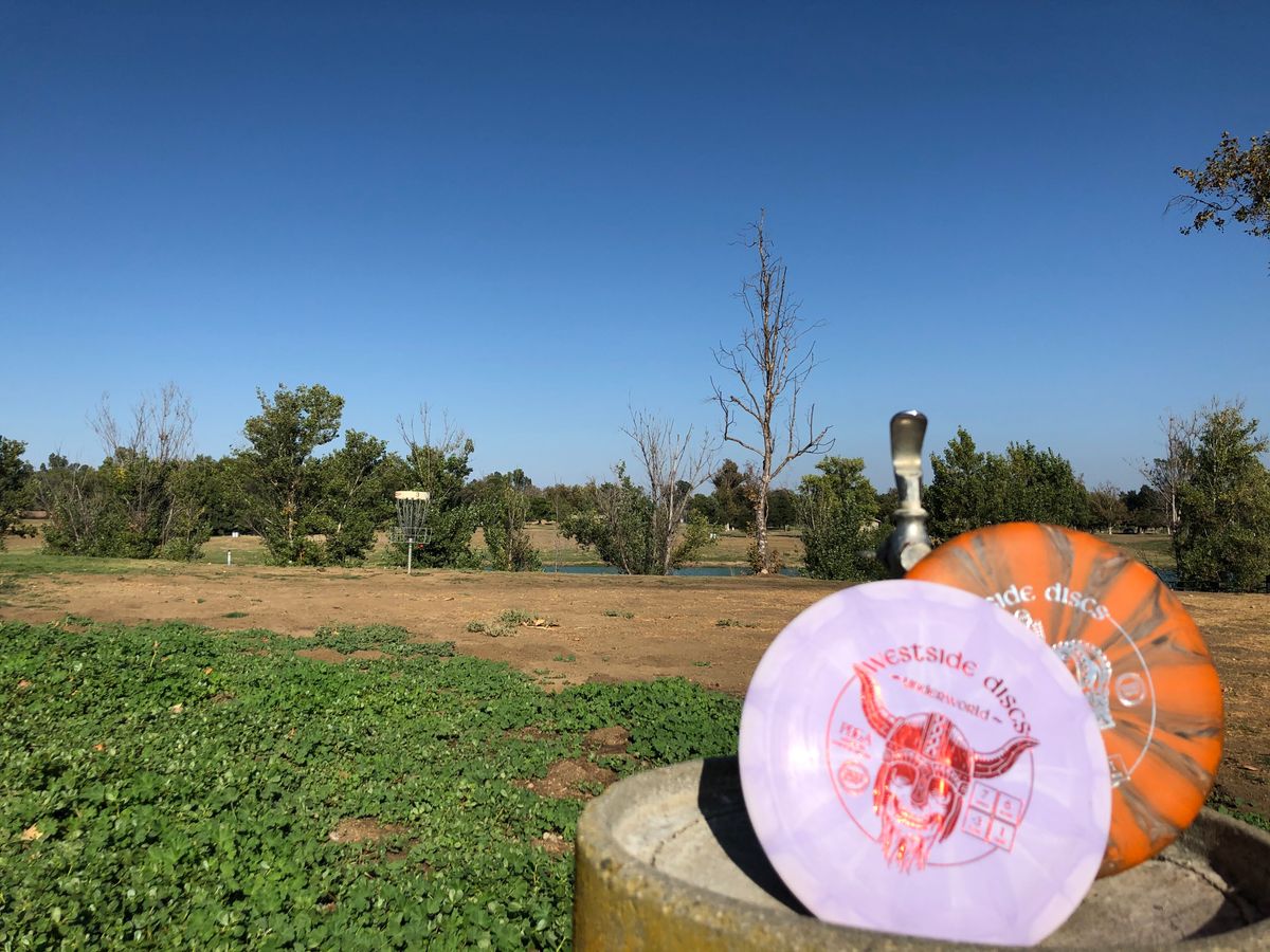 hole 3