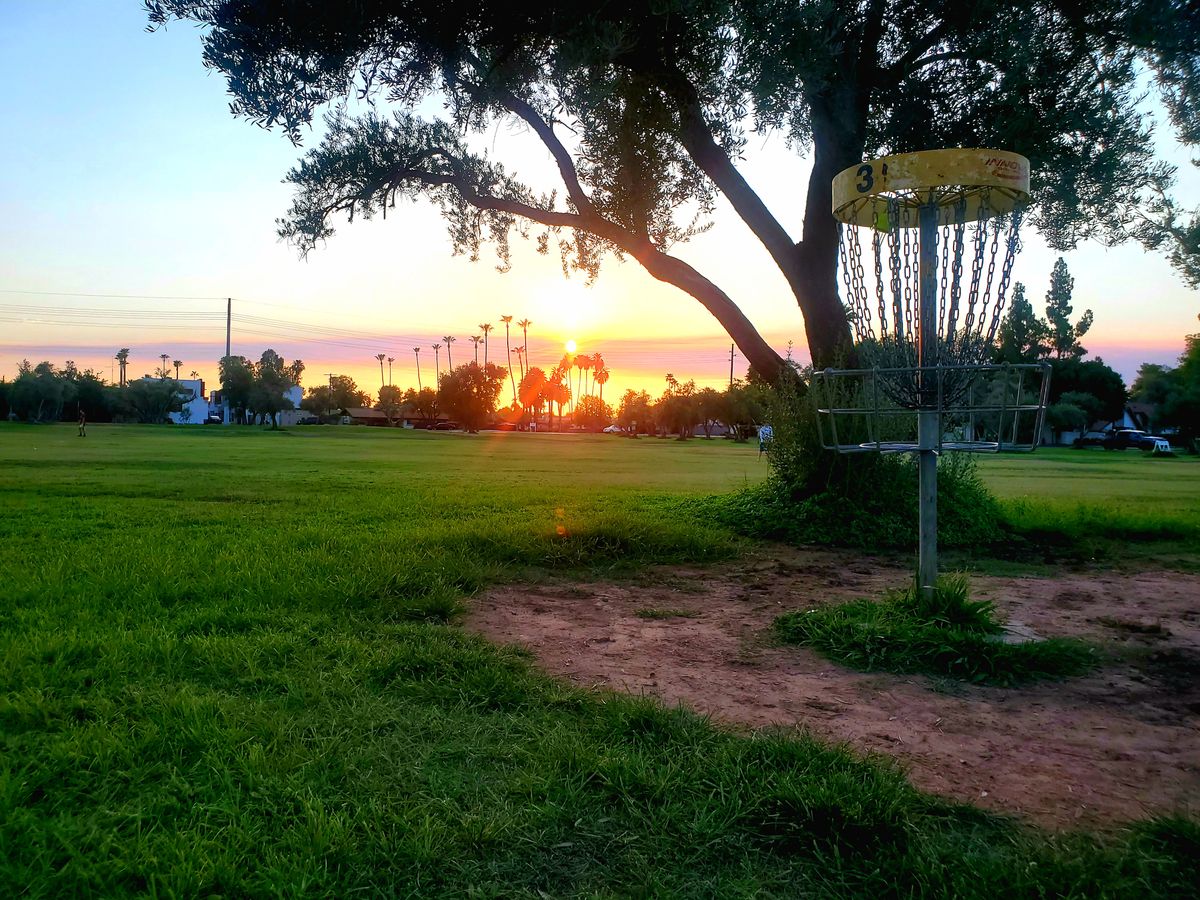 Hole 3 basket