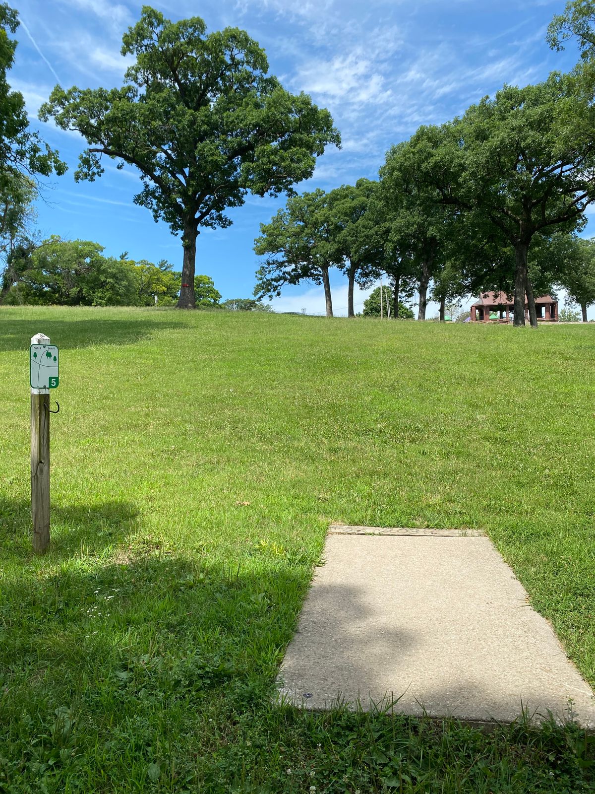 Hole 5 Regular Short Tee