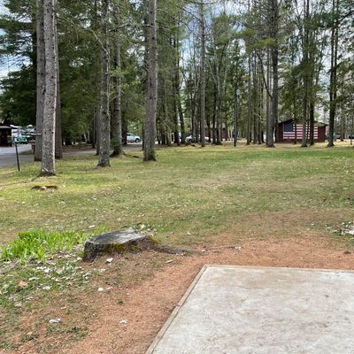 Hole 25, “Flag hole”