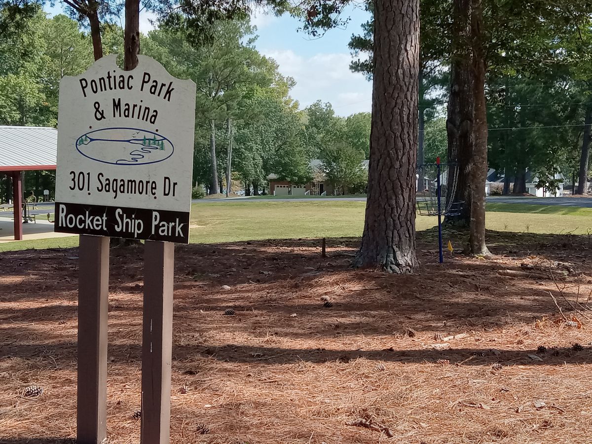 Rocket ship playground hole 4