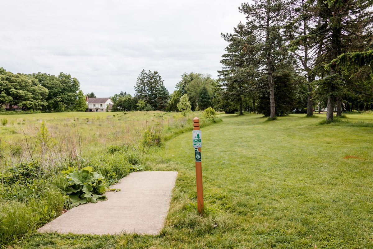 Hole 4