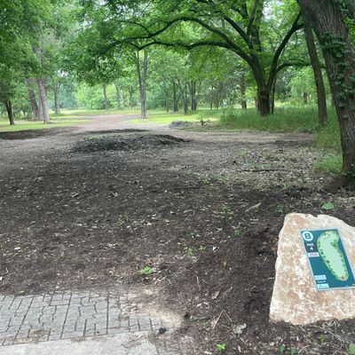 Hole 8–256 ft