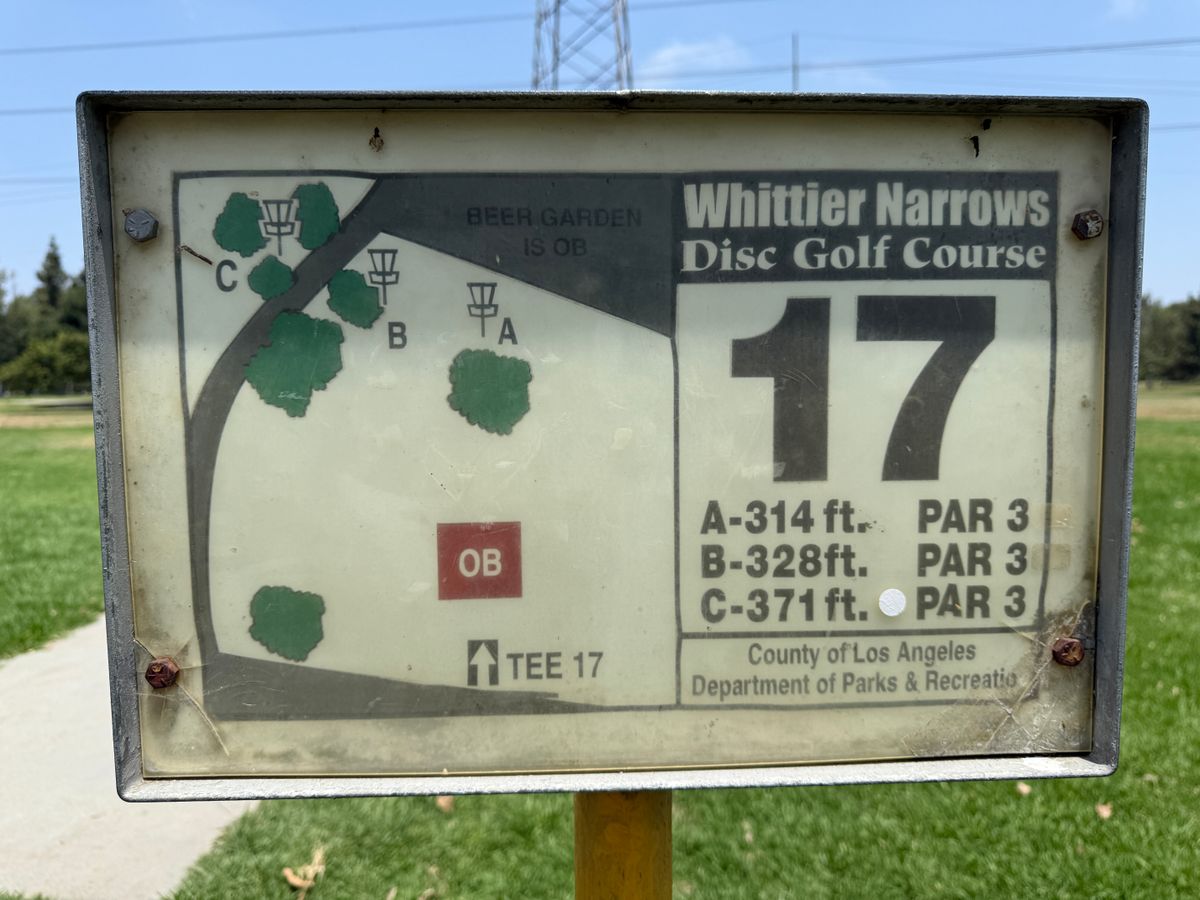 Hole 17 Sign