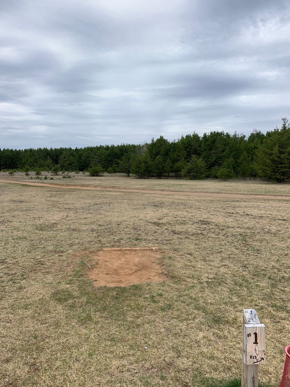 Hole 1 tee box (long)