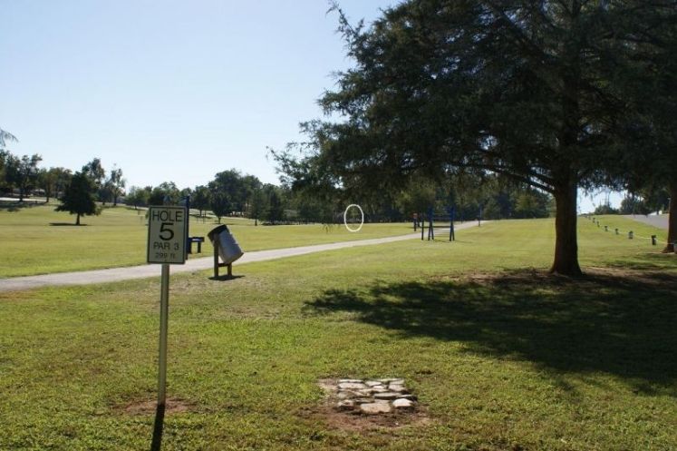 Sign is missing, no T pad, OB Walking path