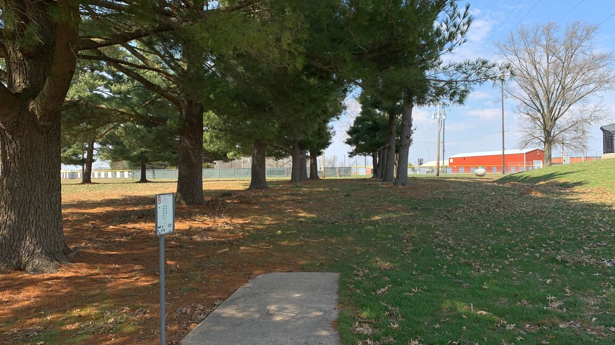 Hole 8