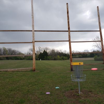 Hole 9 - Mandatory in between the giant fence