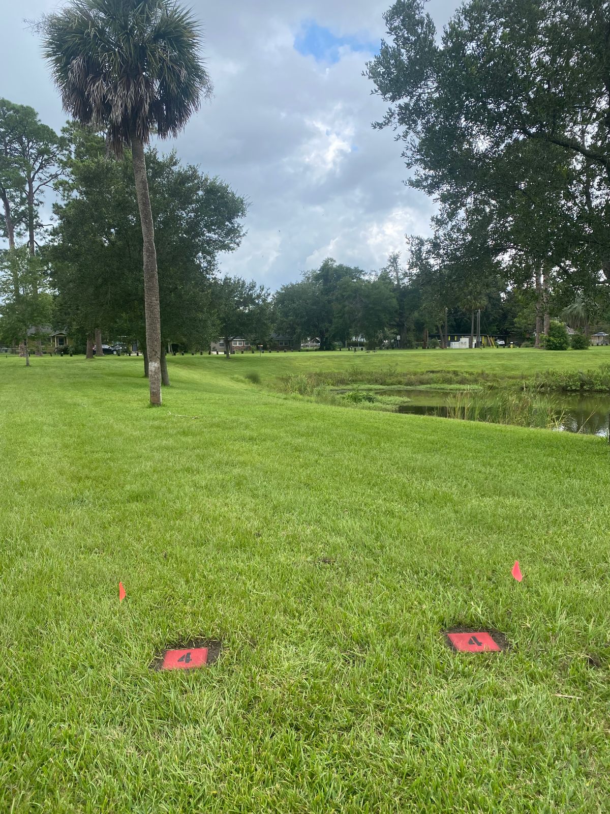 Hole 4 Red Pad - 240 Feet