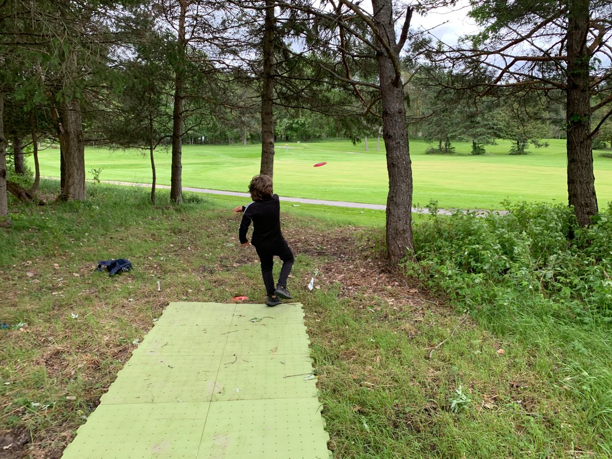Tenth hole long.  270’ up hill, Greens are OB and sand traps are hazards.