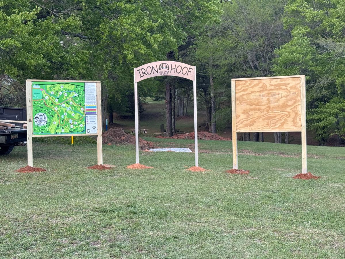 Entrance to the course
