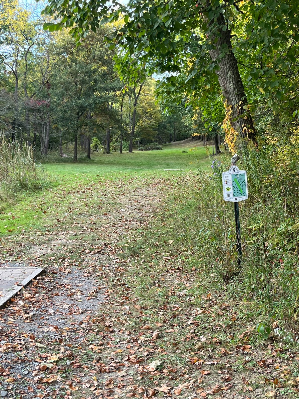 Last hole hole nine par 5.