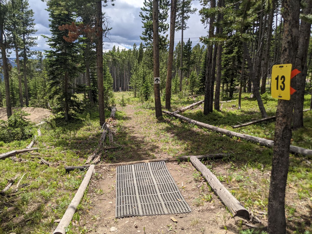 Andesite Hole 13
